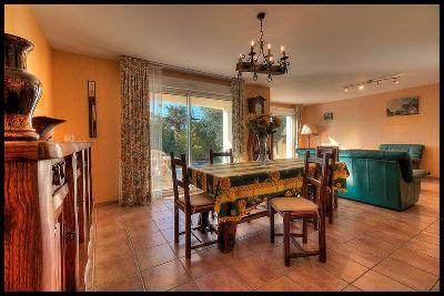 Maison de plain-pied 100 m2, terrain clos 625 m2